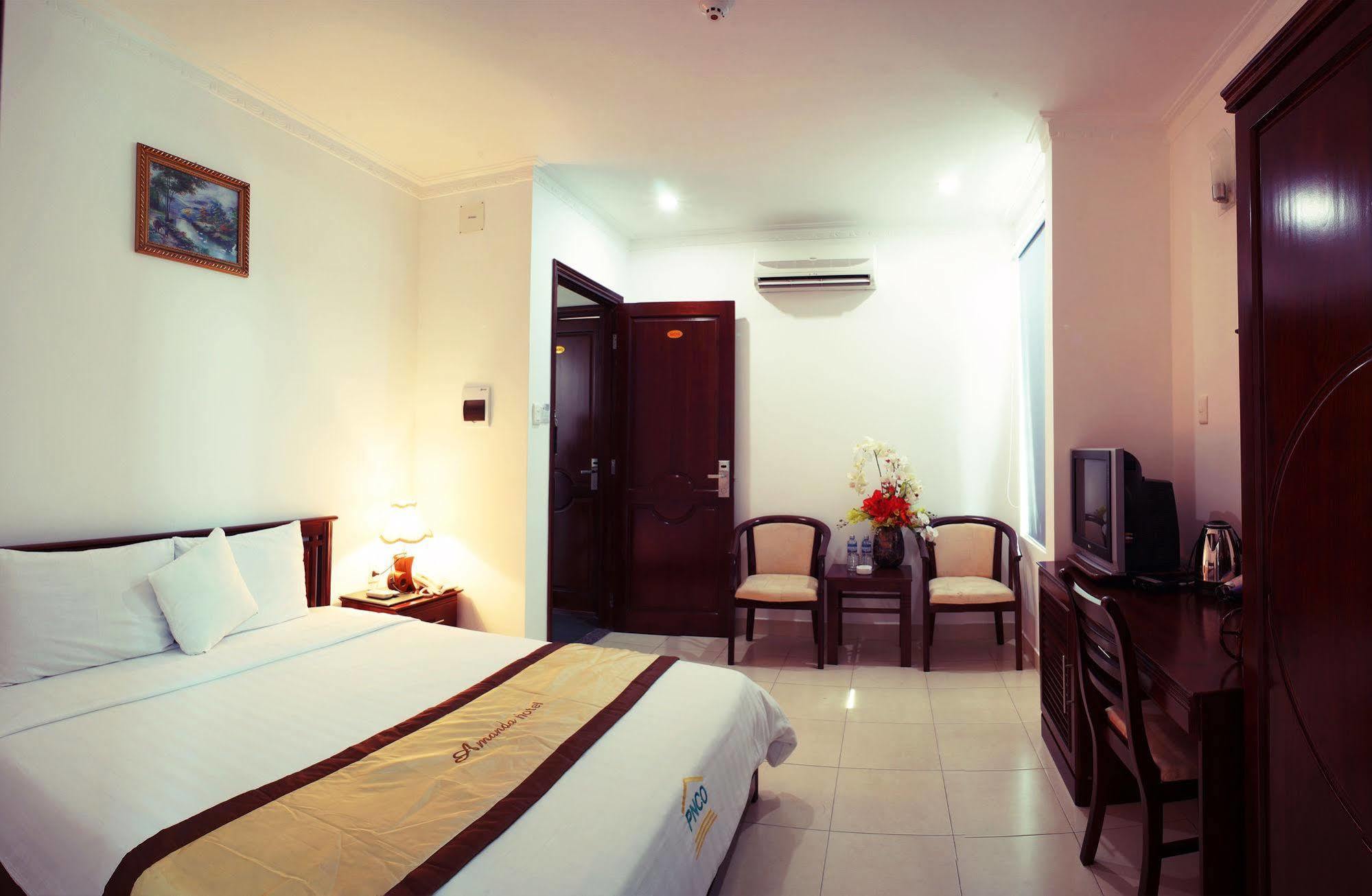 Amanda Hotel Da Nang Esterno foto
